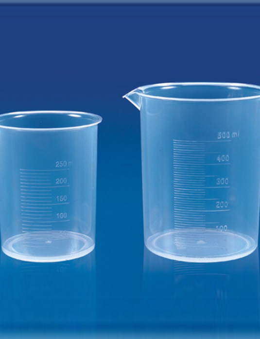 plastic-ware-beaker