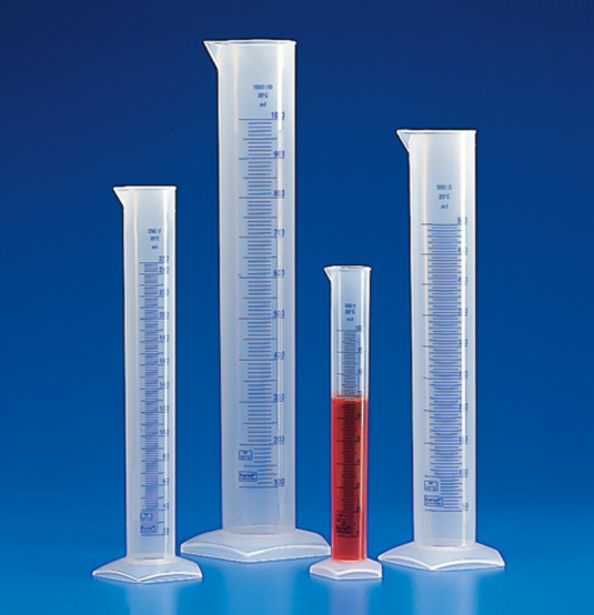 Laboratory-Plastic-ware-Measuring-Cylinders