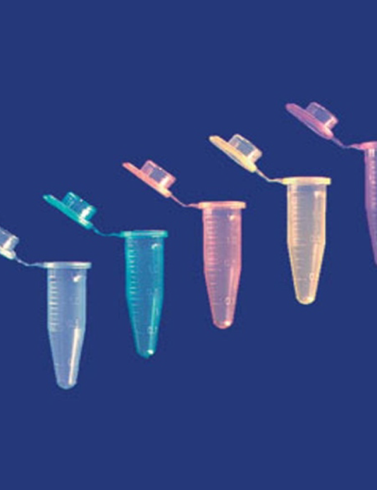 plasticware-micro-centrifuge-tubes